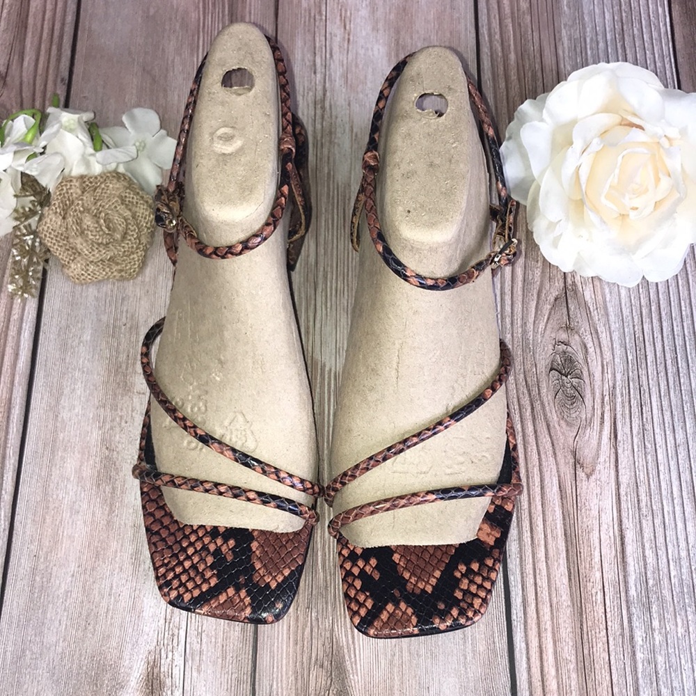 Marc Fisher Snakeprint Leather Dress Sandals 8.5M - Picture 2 of 8